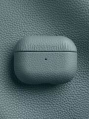 Melkco Bovine Leather AirPods Case Linen Blue by The Case Factory