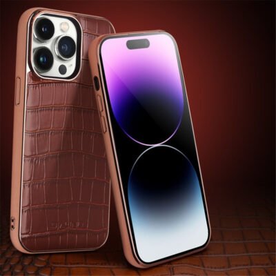 QIALINO for iPhone 14 Pro Max Case Shockproof Crocodile Texture Genuine Cow Leather Cover | Compatible with MagSafe by The Case Factory