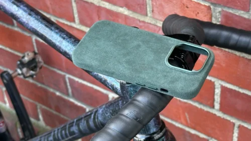 Full-Wrap Italian Alcantara Case for iPhone 16-13 Series | Compatible with MagSafe photo review