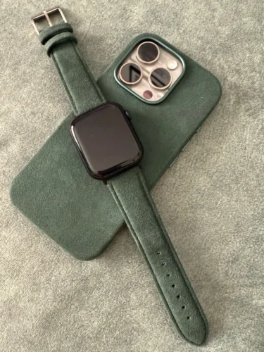 Full-Wrap Italian Alcantara Case for iPhone 16-13 Series | Compatible with MagSafe photo review