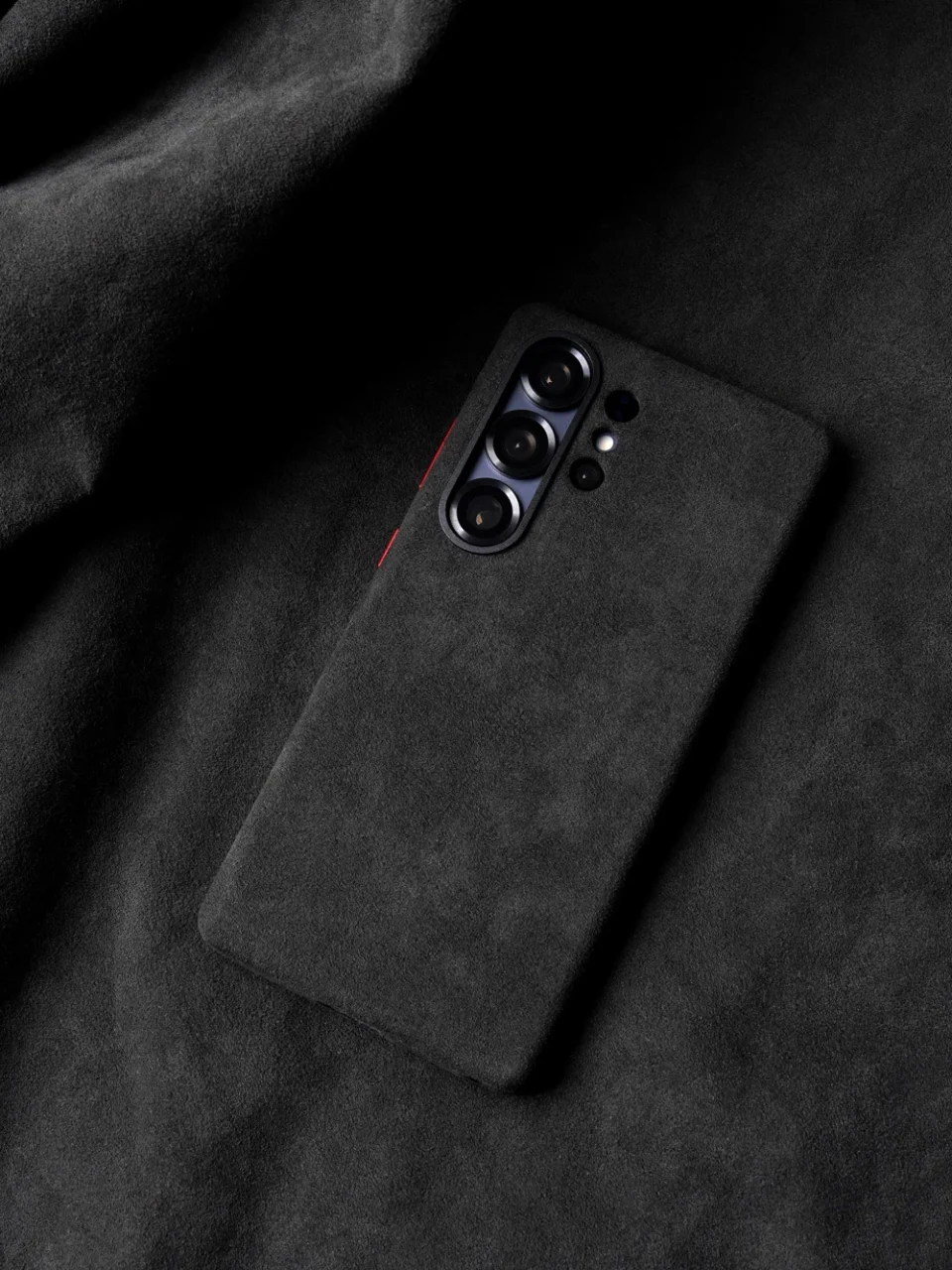 Magnetic Alcantara Case For Samsung Galaxy S25 Ultra - Image 5