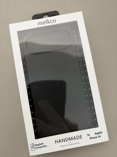 MELKCO For iPhone 17 Pro Max Case Alcantara Phone Cover with Metal Keys / AI Button - Compatible with MagSafe photo review
